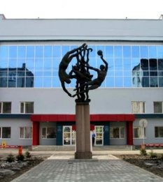 Спорткомплекс с бассейном «Аврора»