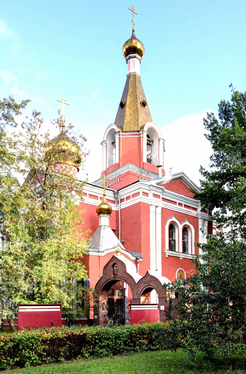 Патриаршее подворье Храм Воскресения Христова на Семеновском кладбище